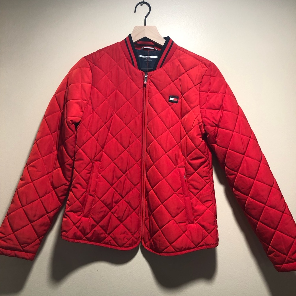 Tommy Hilfiger Red Quilted Bomber Jacket size small Winter Coat/Jacket/Ski